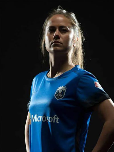 Lauren Barnes (211 Appearances)