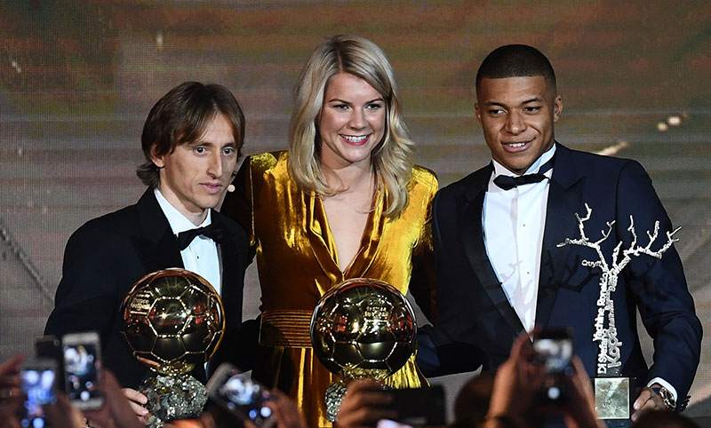 Ballon d'Or No5.