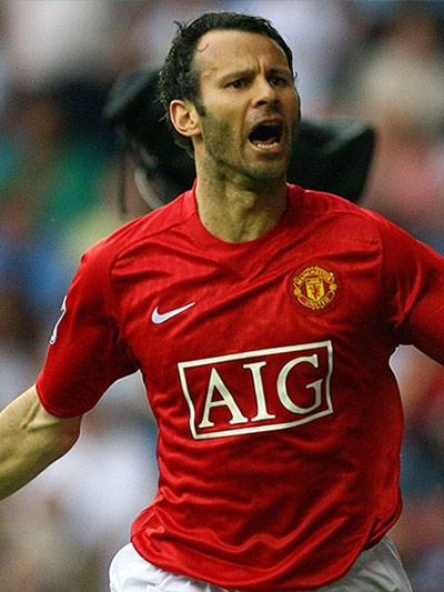 Ryan Giggs (one-club men 24 Seadon)