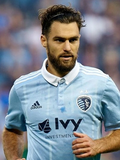 Graham Zusi (one-club men 14~ Season)
