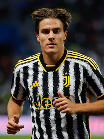 Nicolò Fagioli (2022–23 Win)