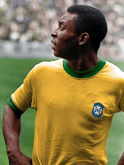 Pelé (92 hat-tricks)