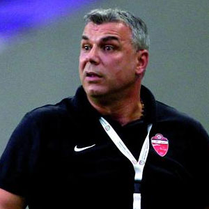 Cosmin Olăroiu