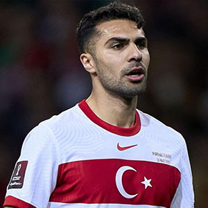 Zeki Çelikr