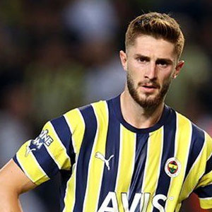 İsmail Yüksek