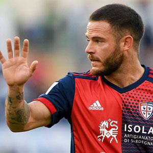 Nahitan Nández