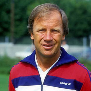 Helmut Benthaus