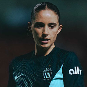 Ella Stevens
