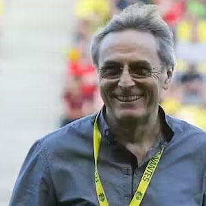 Raynald Denoueix