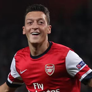 Mesut Özil
