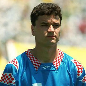 Yuriy Nikiforov