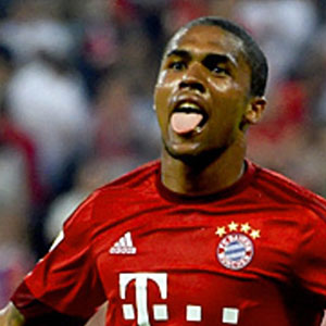 Douglas Costa
