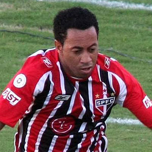 Júnior Ângelo