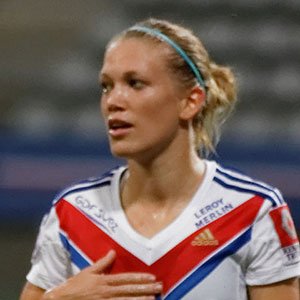 Lara Dickenmann