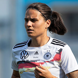 Dzsenifer Marozsán