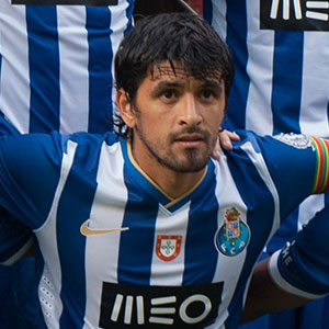Lucho González