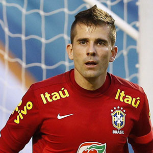 Victor Leandro Bagy