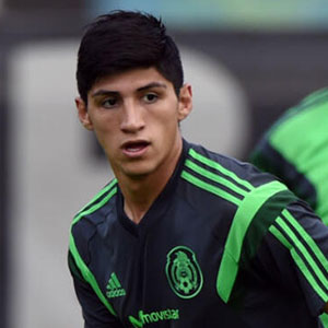 Alan Pulido