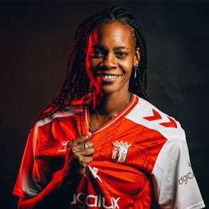 Aurelle Awona
