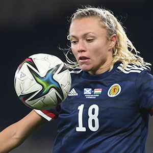 Claire Emslie