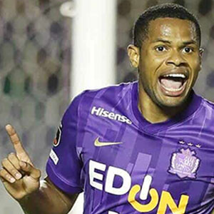 Júnior Santos