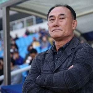 Kim Hak-bum