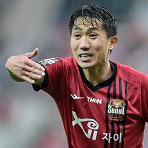 Kang Sang-woo