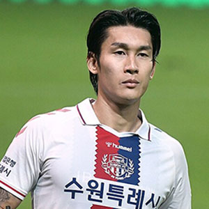 Lee Yong