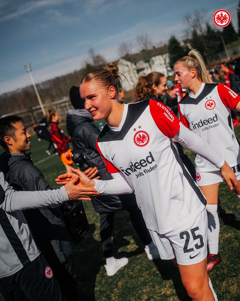 Eintracht Frankfurt women Photo No5.