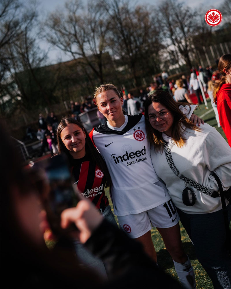 Eintracht Frankfurt women Photo No7.