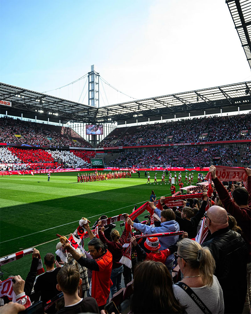 FC Bayern Frauen Photo No1.