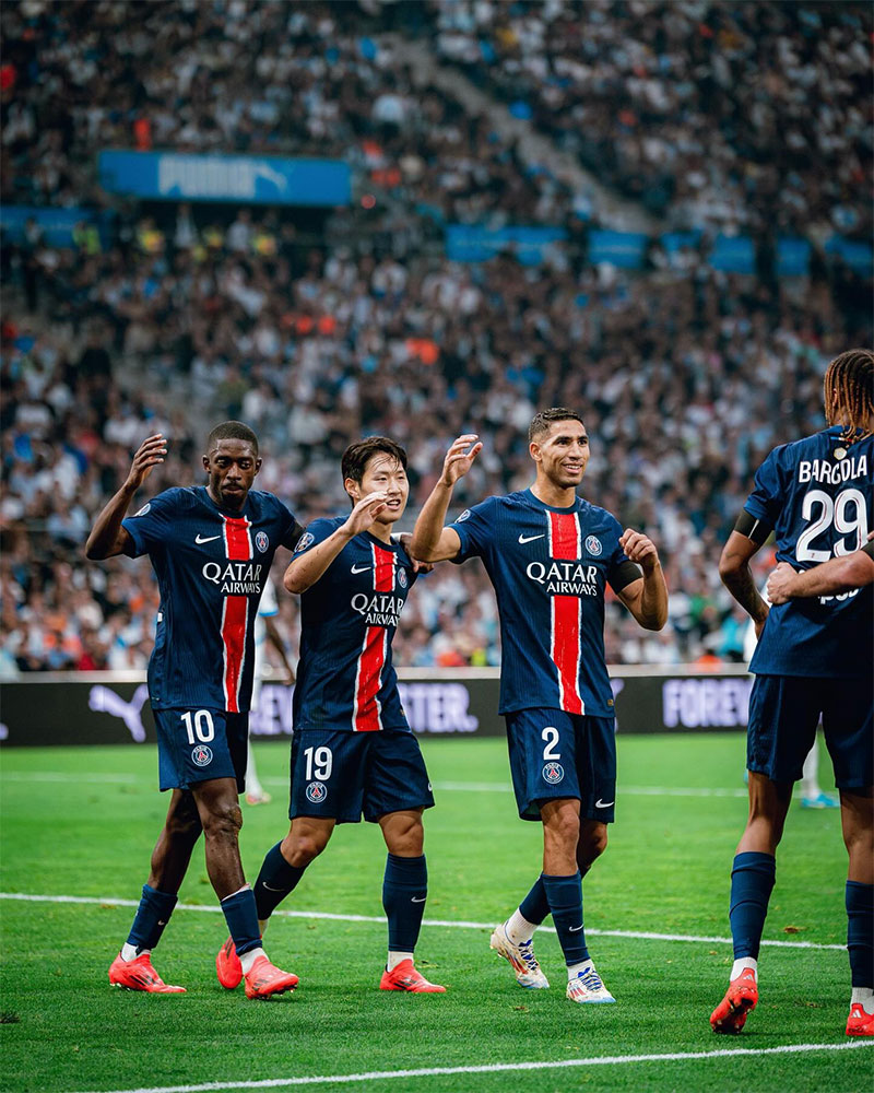Paris Saint-Germain Photo No10.