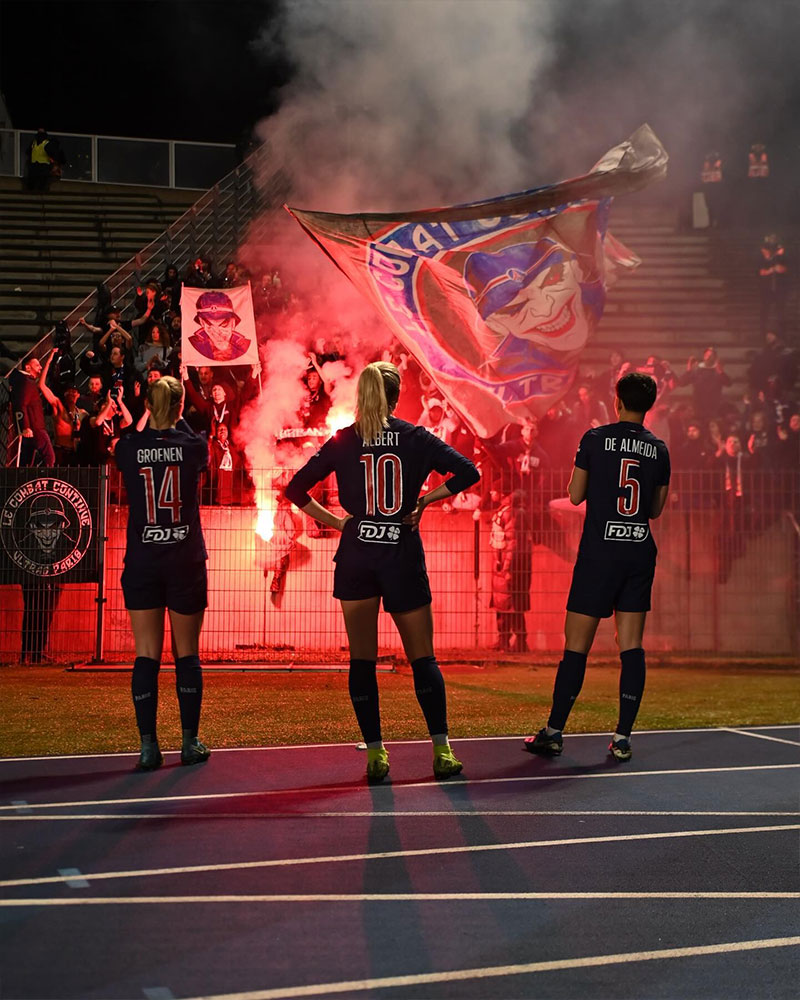 Paris Saint-Germain Féminines Photo No4.