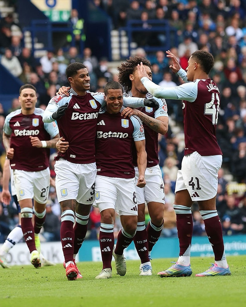 Aston Villa FC Photo No16.