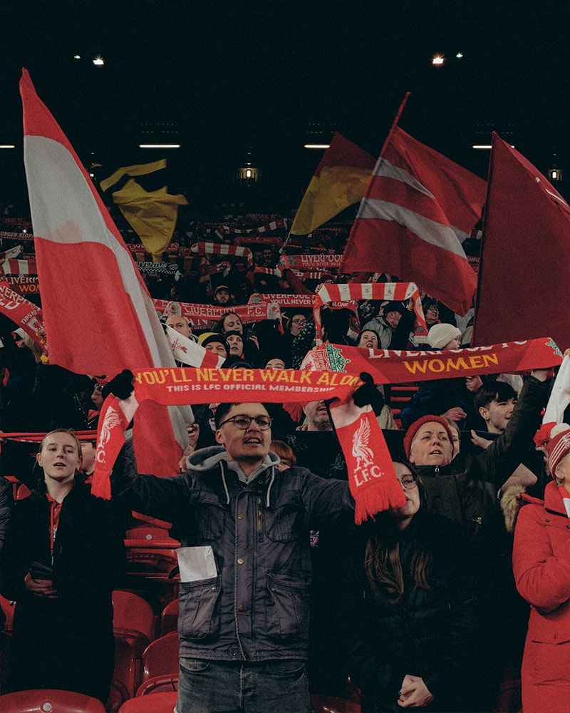 Liverpool Women Photo No3.