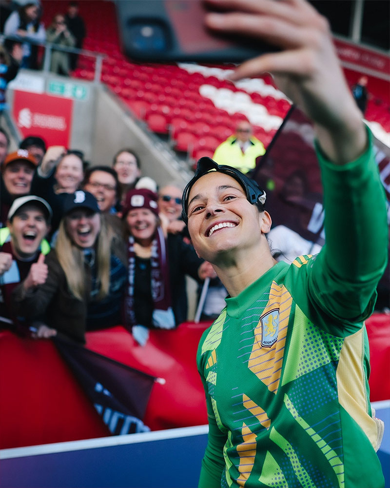 Aston Villa Women Photo No6.