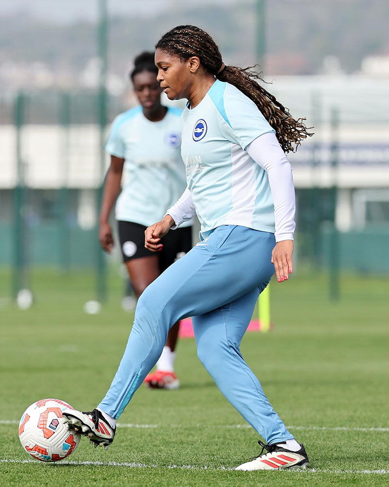 Brighton & Hove Albion Women Photo No15.