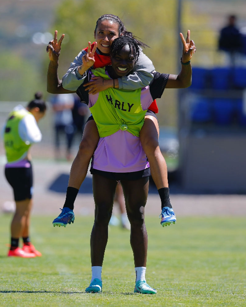 C.F. Pachuca Women Photo No3.