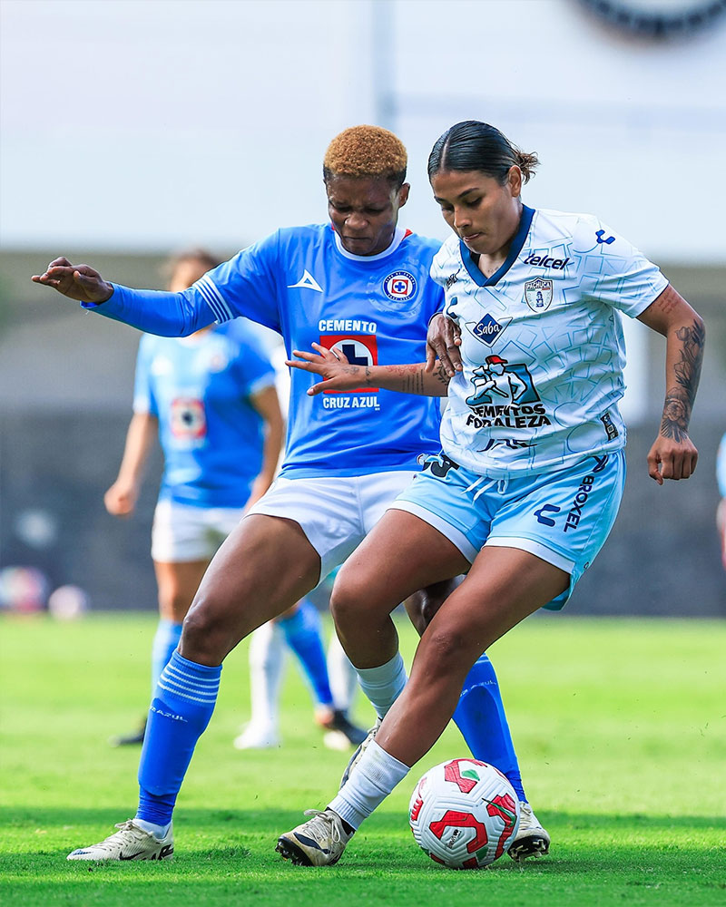 C.F. Pachuca Women Photo No4.