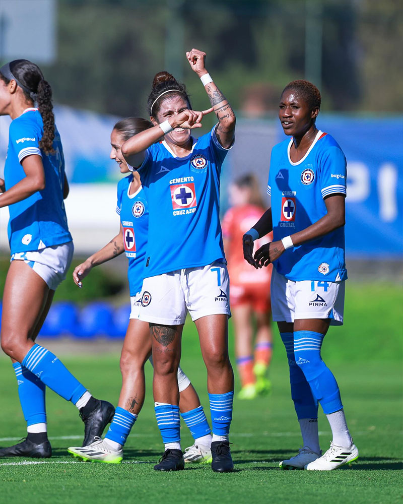 Cruz Azul Women Photo No3.