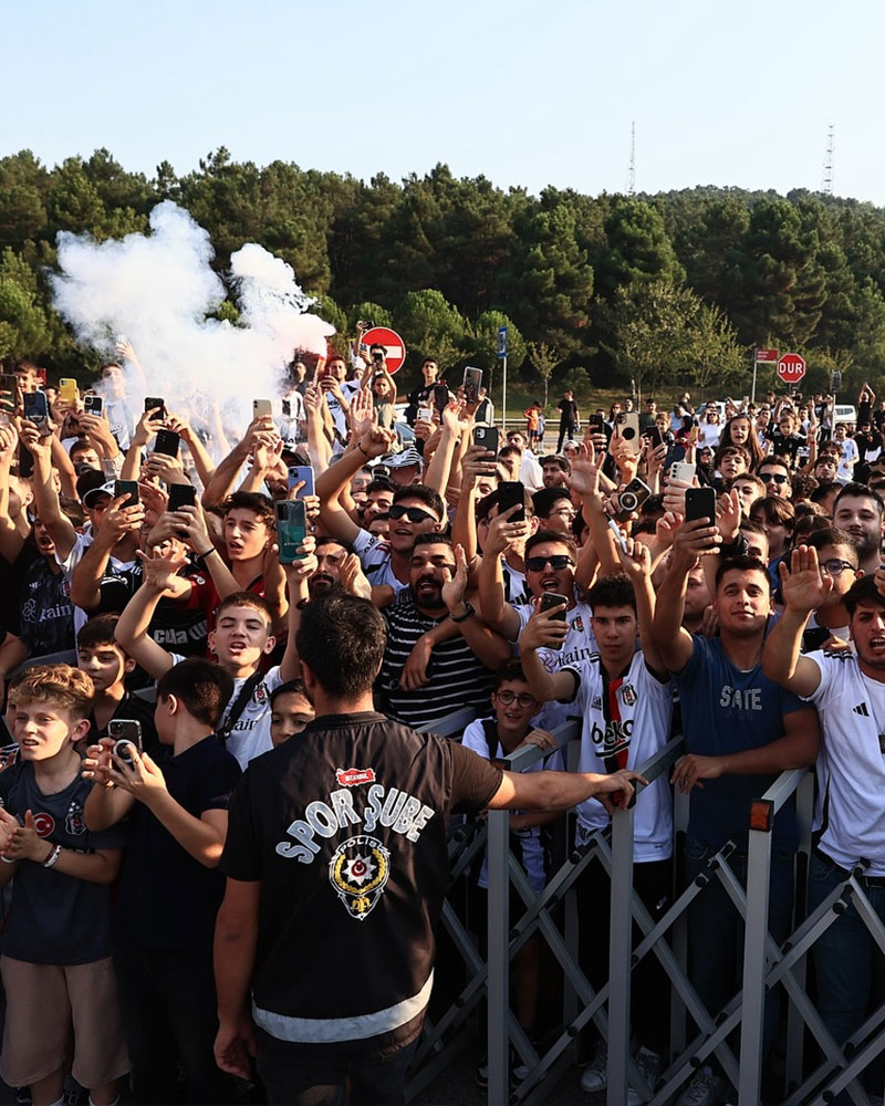 Beşiktaş JK Photo No6.