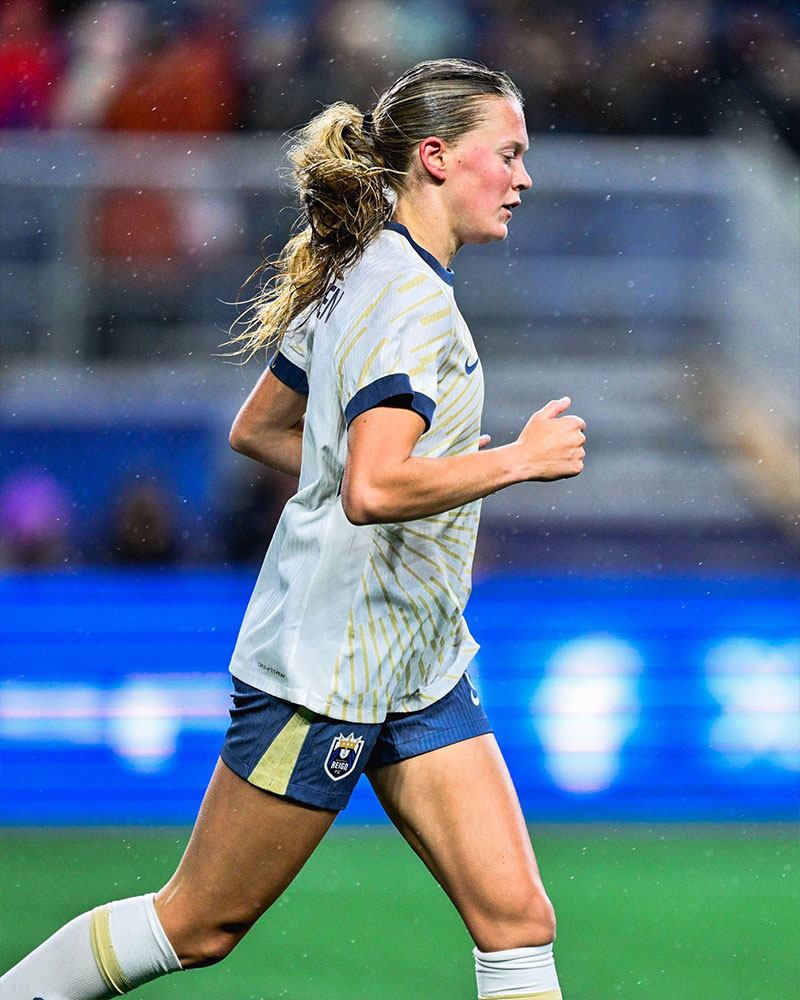 Seattle Reign FC Photo No14.