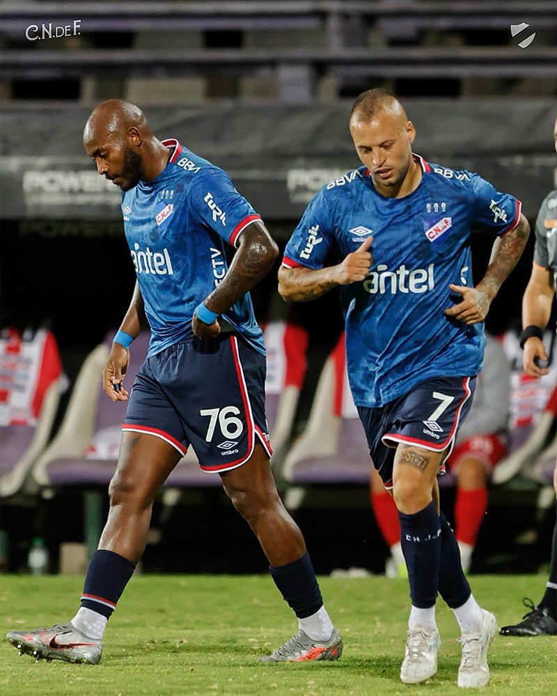 Club Nacional Photo No14.