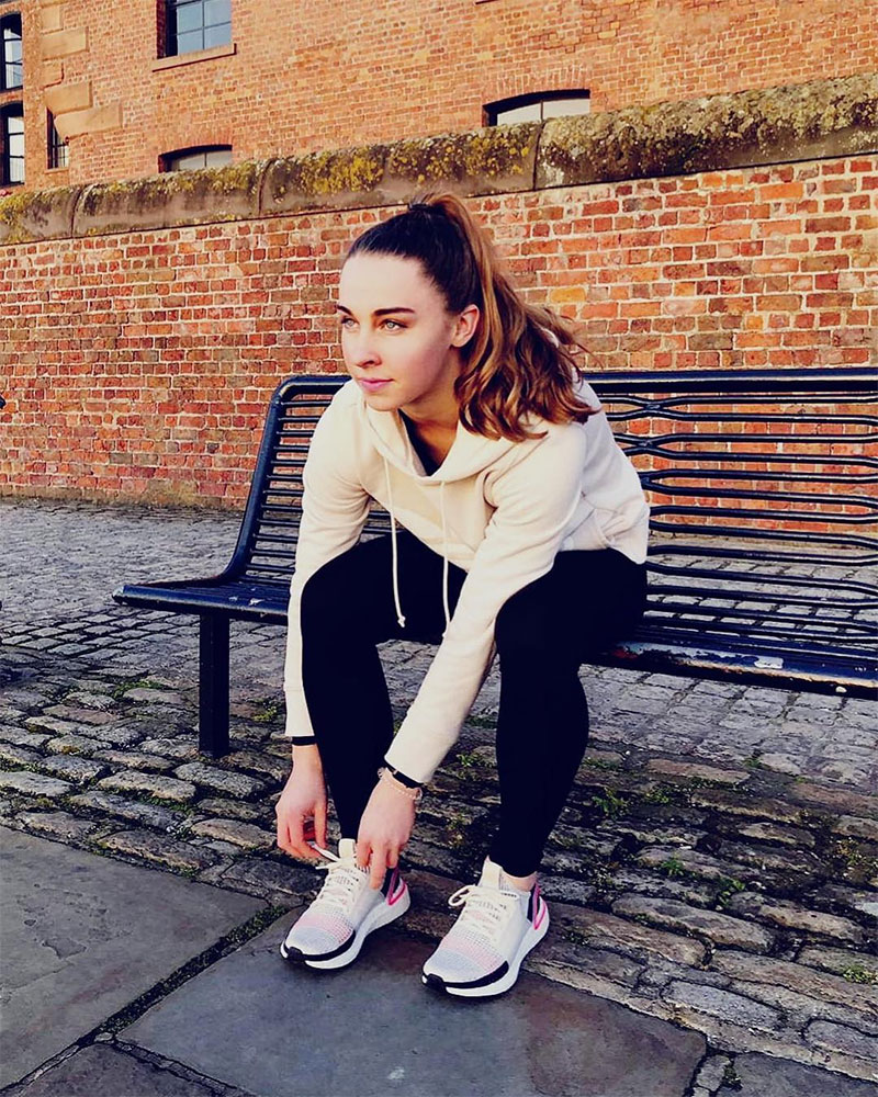 Niamh Charles Photo No6.