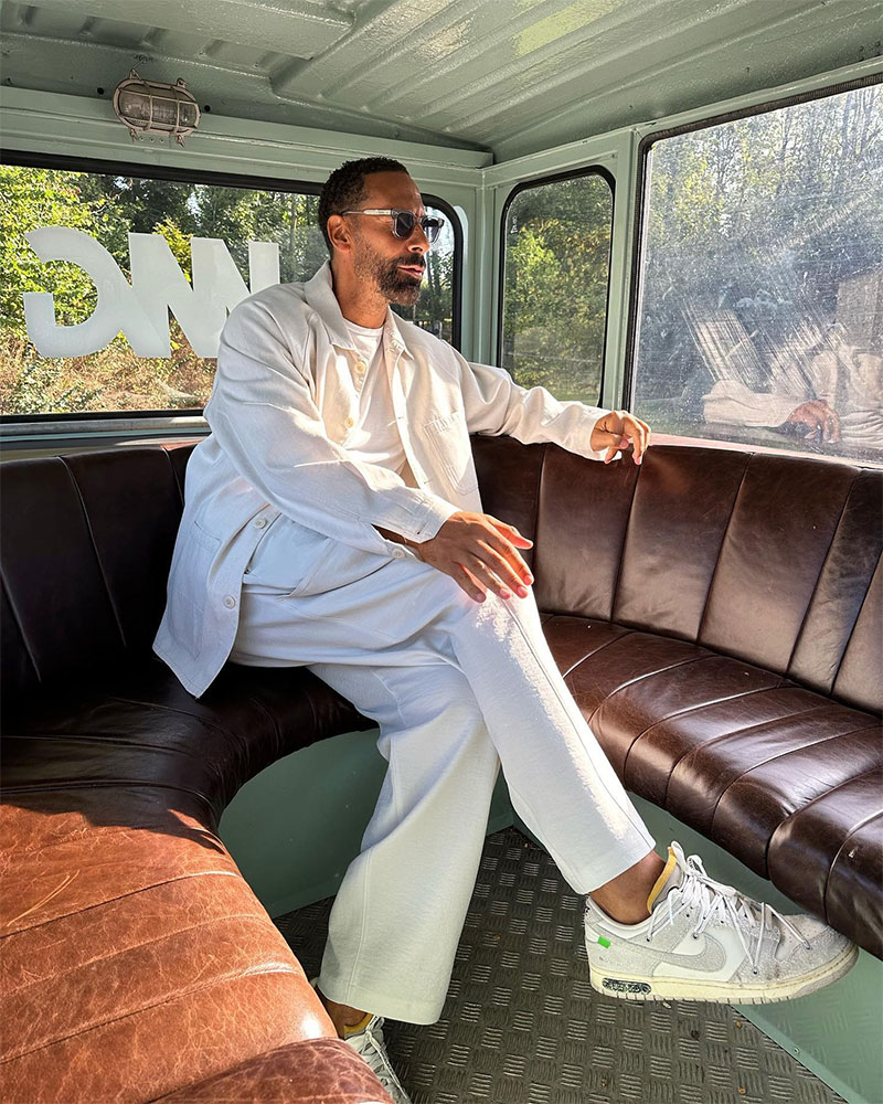 Rio Ferdinand Photo No6.