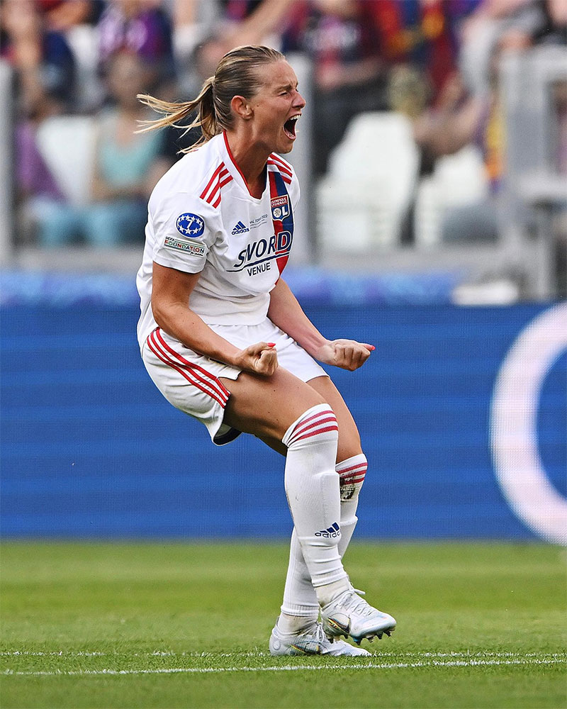 Amandine Henry Photo No2.
