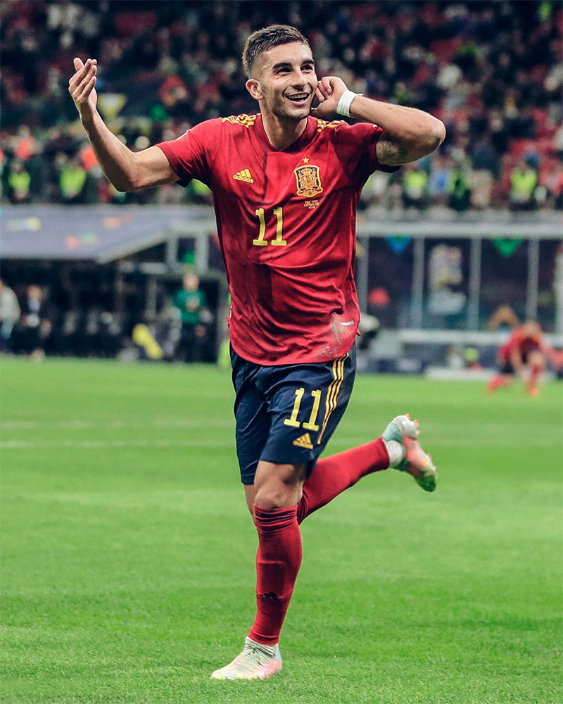 Ferran Torres Photo No2.