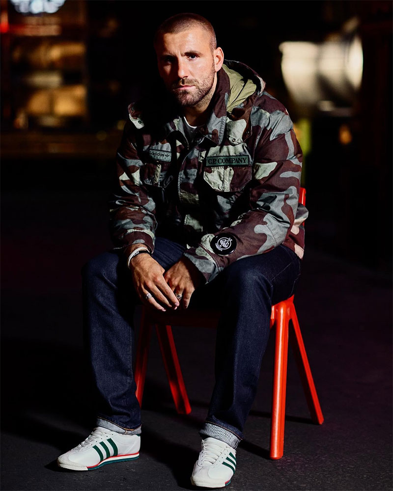 Luke Shaw Photo No10.