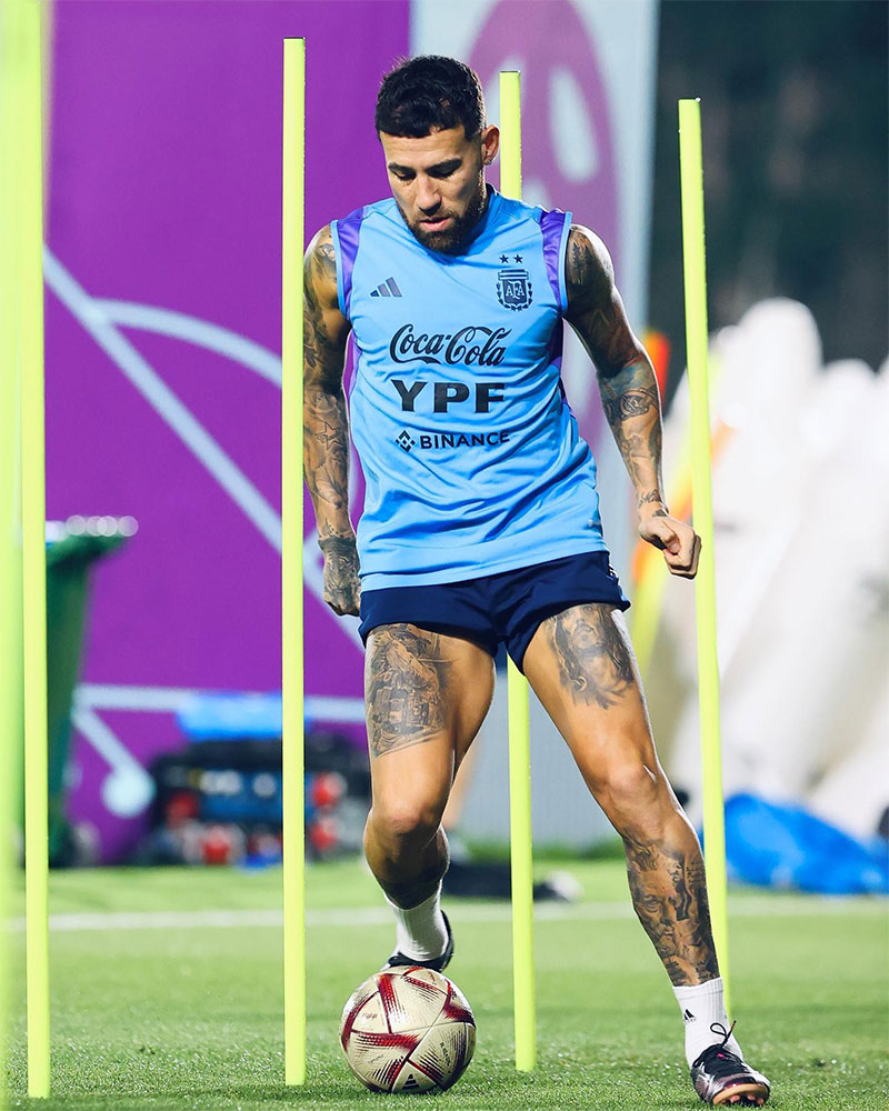 Nicolás Otamendi Photo No2.