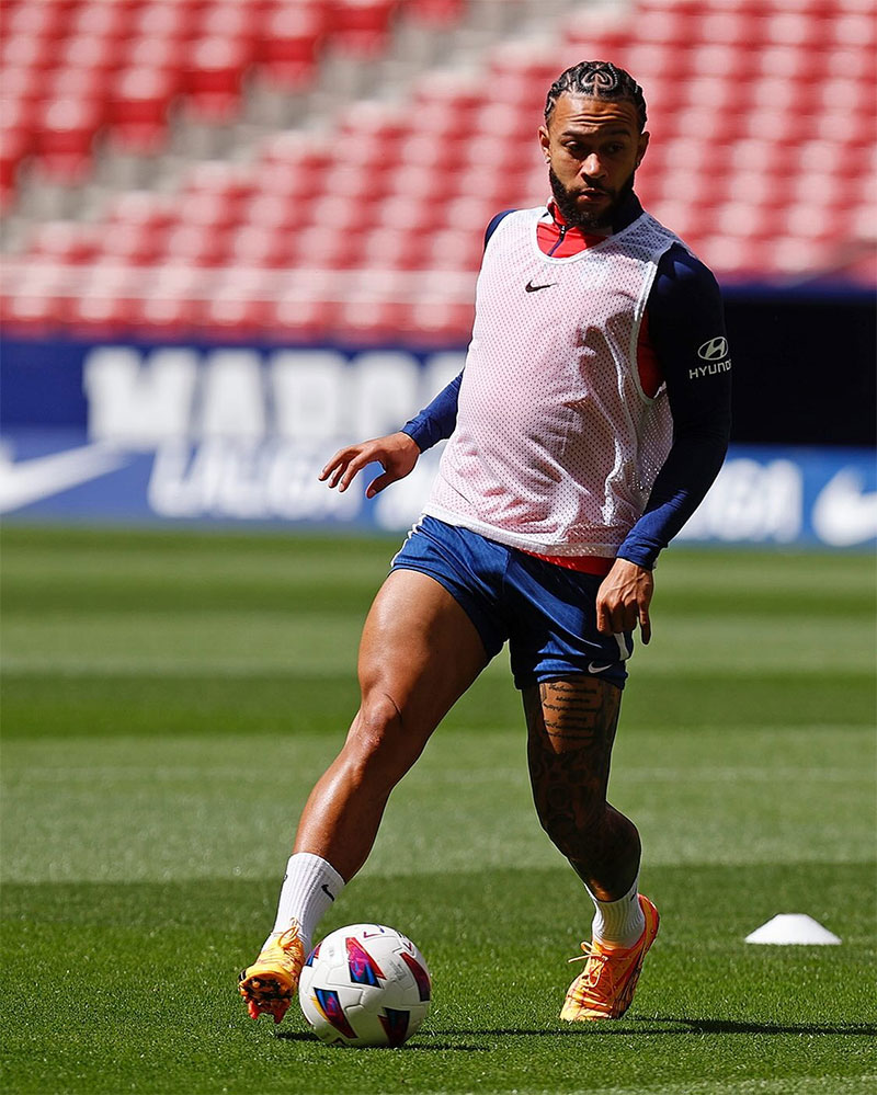 Memphis Depay Photo No5.
